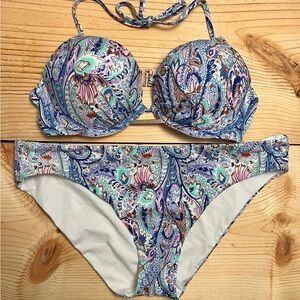 Victoria’s Secret Miraculous Bikini. Sweet Paisley & Gold. 36B top. L Bottom